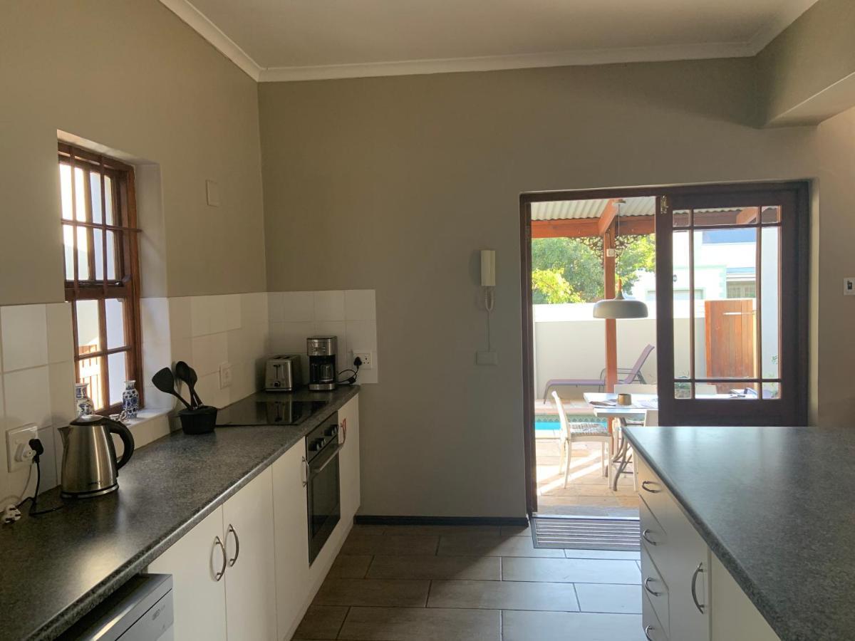 La Gratitude Self Catering Cottage 弗朗斯胡克 外观 照片